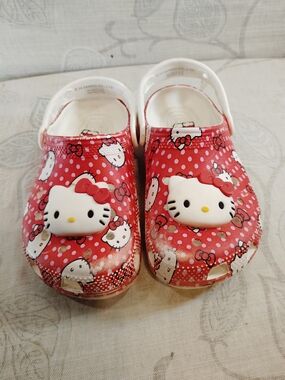 Hello Kitty Red Kids Slip-On Clogs